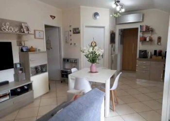 Salone - Three-room apartment via Silvio Bonfante, 30, Albenga - photo 3