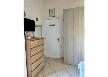 Camera da letto - Three-room apartment via Silvio Bonfante, 30, Albenga - photo 20