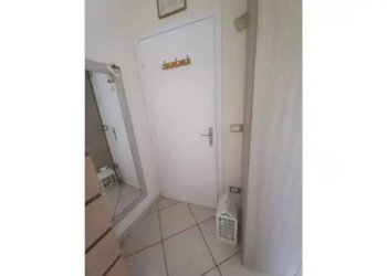 Camera da letto - Three-room apartment via Silvio Bonfante, 30, Albenga - photo 24