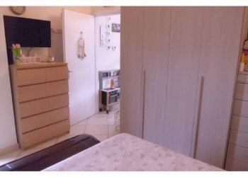 Camera da letto - Three-room apartment via Silvio Bonfante, 30, Albenga - photo 30