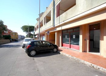 Zona - Shop via Roma, Matino - photo 14