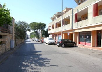 Zona - Shop via Roma, Matino - photo 15