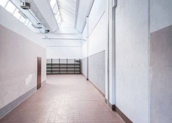 Interno non residenziale - Warehouse via Domenico Cimarosa, Casalecchio di Reno - photo 5