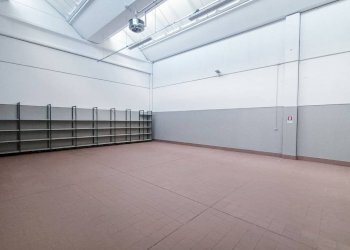 Interno non residenziale - Warehouse via Domenico Cimarosa, Casalecchio di Reno - photo 9