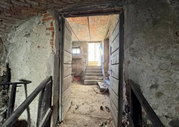 Cantina - Rustico via Giuseppe Mazzini, 11, Taino - foto 15