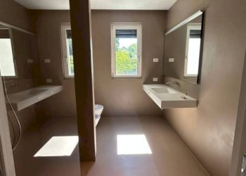 Bagno - Three-room apartment via Generale Antonio Cantore, Varese - photo 16