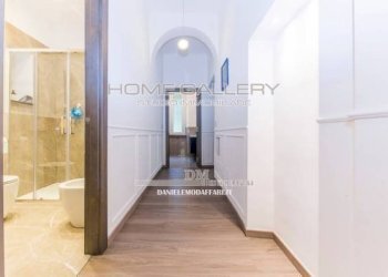 Corridoio - Appartamento via Pietro Paleocapa, Genova (zona Castelletto) - foto 10