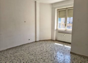 Camera da letto - Appartamento corso Italia, 6A, Mondovì - foto 11