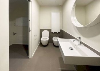 Bagno - Two-room apartment via Magenta, 44, Torino (neighborhood Crocetta) - photo 11