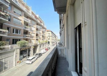 Balcone - Two-room apartment via Magenta, 44, Torino (neighborhood Crocetta) - photo 15