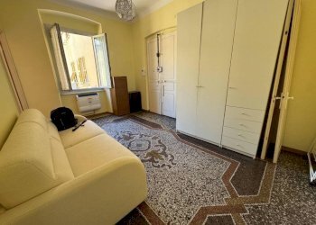 Ingresso - Appartamento vico Giovanni Scanzi, 3, Genova (zona Sampierdarena) - foto 15