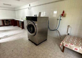 Lavanderia - Negozio via della Chiesa, Firenze (zona San Frediano) - foto 35