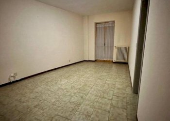 Stanza non arredata - Negozio via della Chiesa, Firenze (zona San Frediano) - foto 49