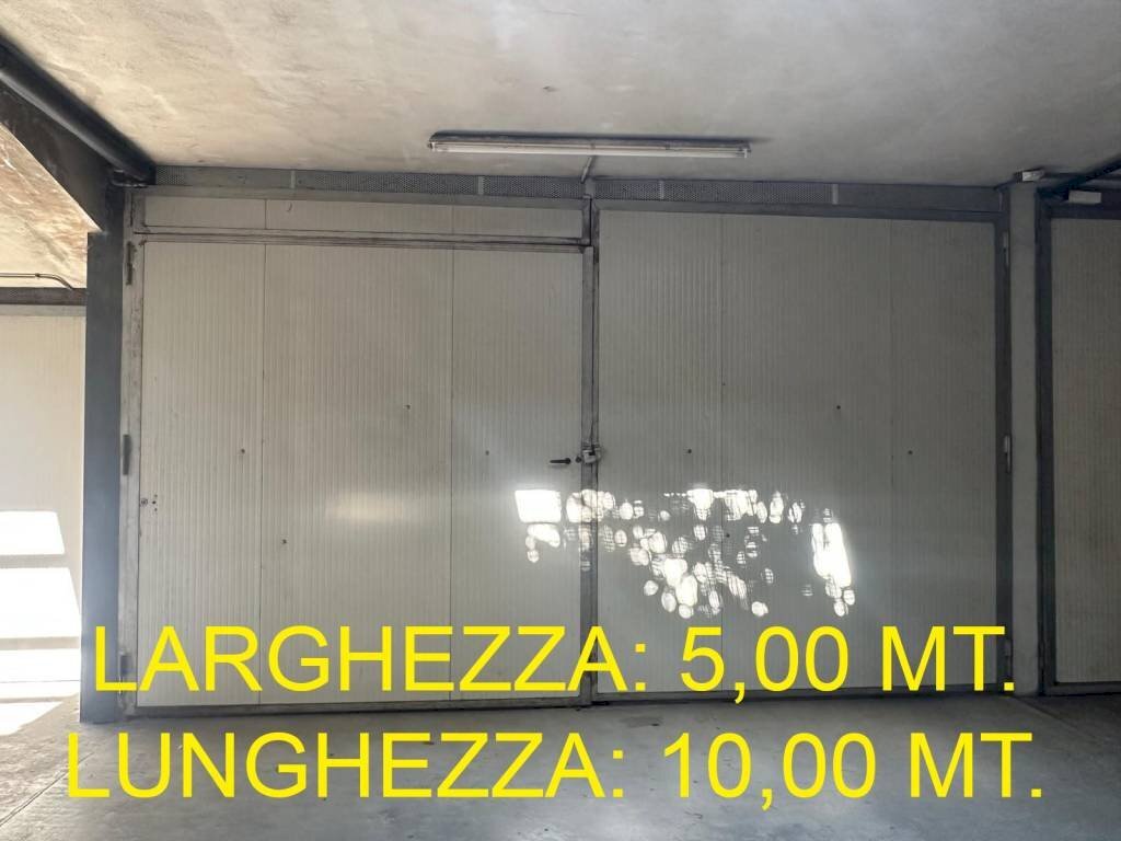 Box auto - Box via Flora Pretegiani, 40, Venaria Reale - photo 2