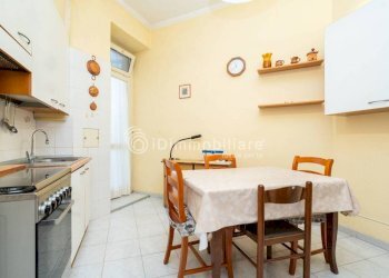 Cucina - Three-room apartment via Carlo Denina, 2, Torino (neighborhood Vanchiglia) - photo 1