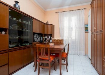 Cucina - Three-room apartment via Carlo Denina, 2, Torino (neighborhood Vanchiglia) - photo 12