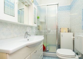Bagno - Three-room apartment via Carlo Denina, 2, Torino (neighborhood Vanchiglia) - photo 21