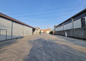 Cortile interno - Capannone via Podere della Vigna, Settimo Milanese - foto 23