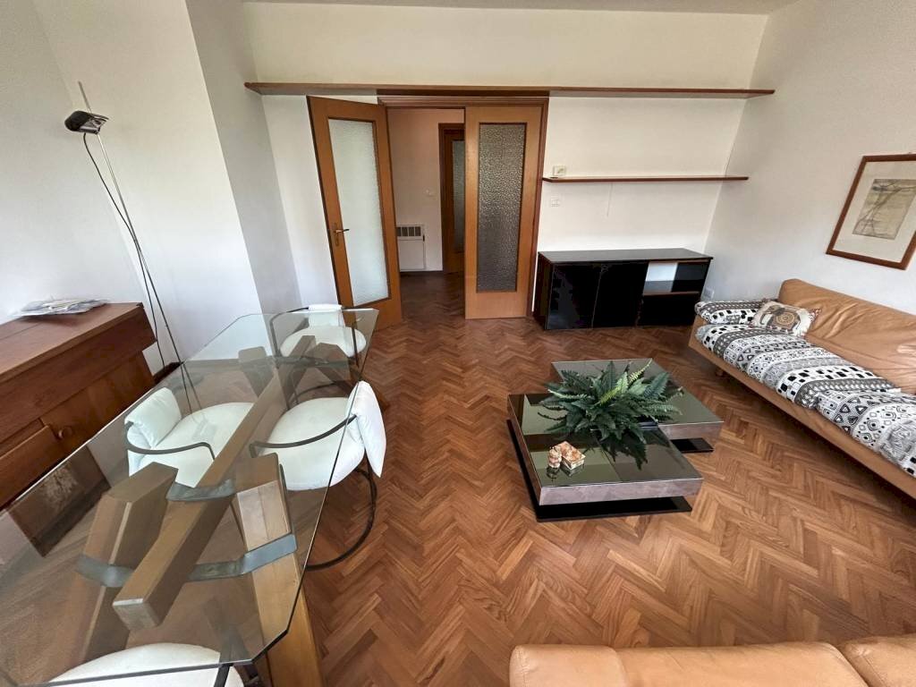 Camera da letto - Four-room apartment via Pietro Pomponazzi, 4, Bologna (neighborhood Mazzini) - photo 3