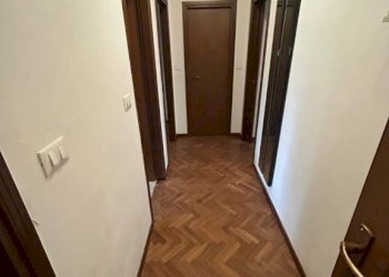 Corridoio - Appartamento via Pietro Pomponazzi, 4, Bologna (zona Mazzini) - foto 22