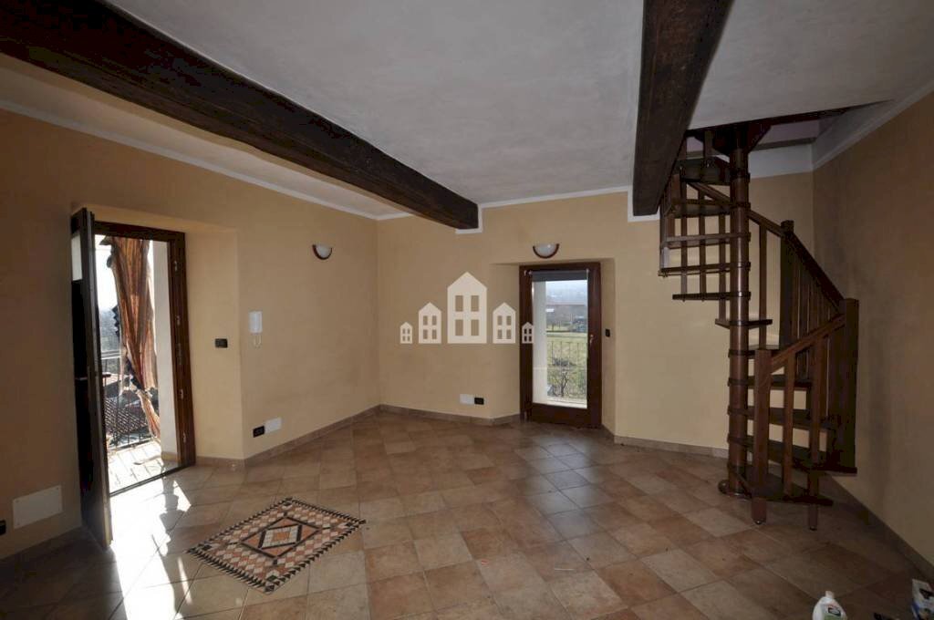 Cucina - Casa indipendente Località Moriane Inferiore, 4, Cuorgnè - foto 2