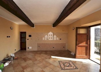 Cucina - Independent house Località Moriane Inferiore, 4, Cuorgnè - photo 1