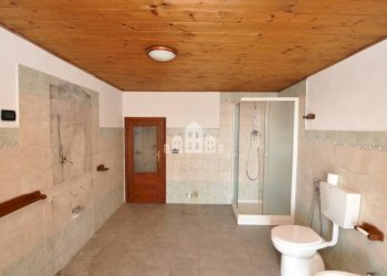 Bagno - Independent house Località Moriane Inferiore, 4, Cuorgnè - photo 17