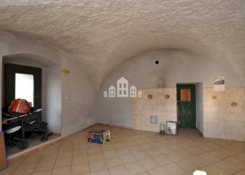 Stanza non arredata - Independent house Località Moriane Inferiore, 4, Cuorgnè - photo 24