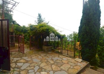 Cortile interno - Independent house via Piloni, 8, Chiesanuova - photo 23
