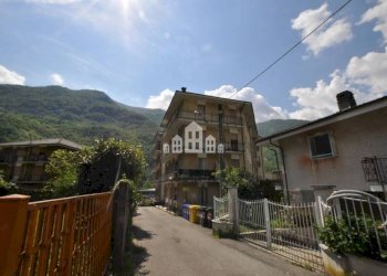 Zona - Three-room apartment via Verdi, 4, Sparone - photo 3