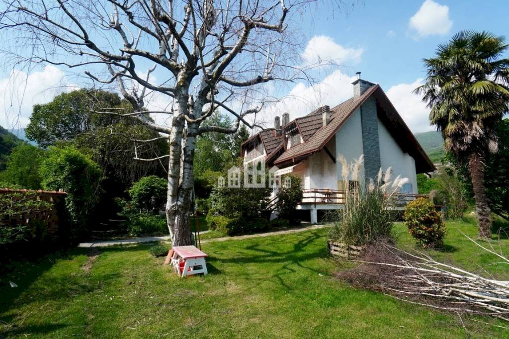 Giardino - Villa Località Grangia, 16, Cuorgnè - foto 2
