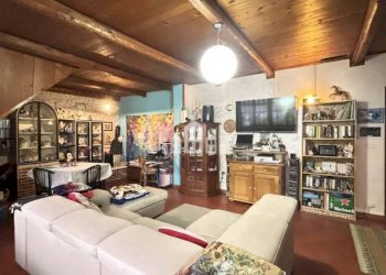 Salone - Villa Località Grangia, 16, Cuorgnè - foto 24