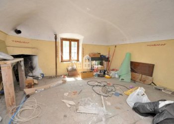Cucina - Casa indipendente Località San Giuseppe, 5, Cuorgnè - foto 25