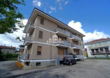 Facciata - Four-room apartment via Puccini, 19, Cuorgnè - photo 34