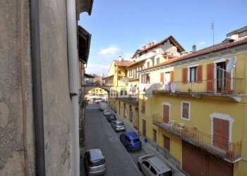 Vista - Four-room apartment via Maurizio Parigi, 6, Cuorgnè - photo 6