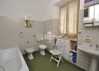 Bagno - Four-room apartment via Maurizio Parigi, 6, Cuorgnè - photo 14