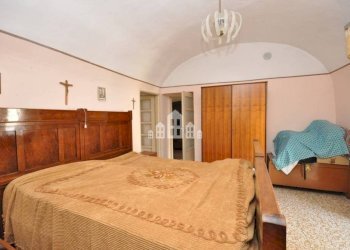 Camera da letto - Four-room apartment via Maurizio Parigi, 6, Cuorgnè - photo 17