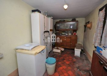 Cantina - Casa indipendente vicolo Madonna, 16, Rivarolo Canavese - foto 12
