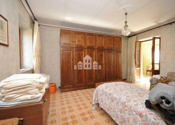 Camera da letto - Casa indipendente vicolo Madonna, 16, Rivarolo Canavese - foto 25