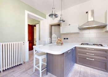 Cucina - Appartamento via Milite Ignoto, 3, Cuorgnè - foto 17