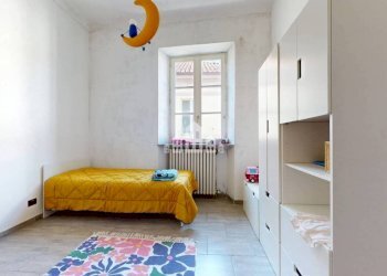 Camera da letto - Appartamento via Milite Ignoto, 3, Cuorgnè - foto 24