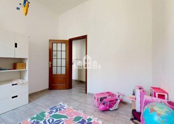 Camera da letto - Appartamento via Milite Ignoto, 3, Cuorgnè - foto 26