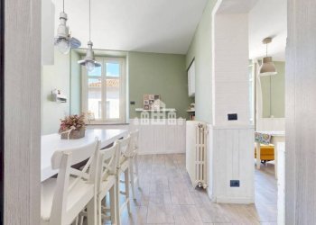 Veranda - Appartamento via Milite Ignoto, 3, Cuorgnè - foto 36