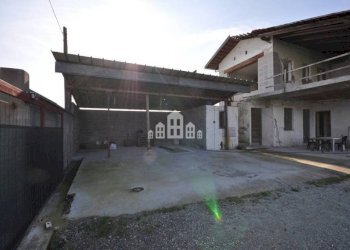 Cortile interno - Casa indipendente strada Vecchia Rivarolo, snc, Ozegna - foto 26