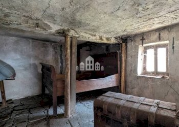 Cantina - Rustico località Cornaia, snc, Traversella - foto 7