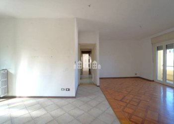 Cucina - Apartment via martiri della libertà, 123, Valperga - photo 13