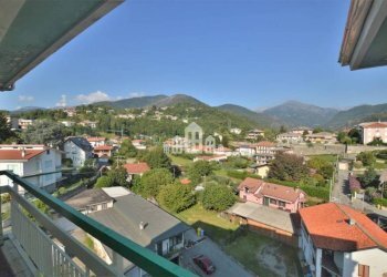 Vista - Three-room apartment via Massimo D'Azeglio, 2, Cuorgnè - photo 1