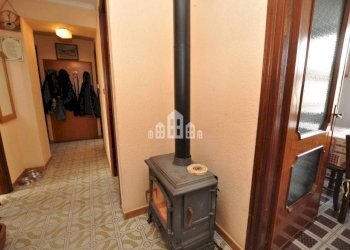 Corridoio - Casa indipendente via delle Scuole, 18, Castellamonte - foto 10