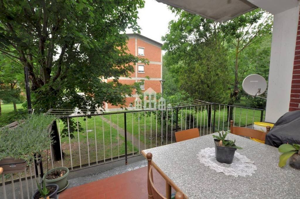 Terrazzo - Apartment viale kennedy, 89, Ivrea - photo 2