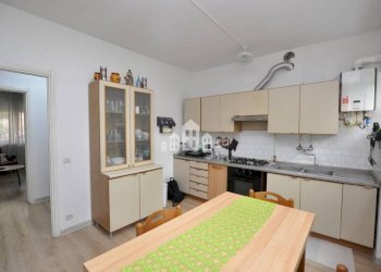 Cucina - Apartment viale kennedy, 89, Ivrea - photo 6